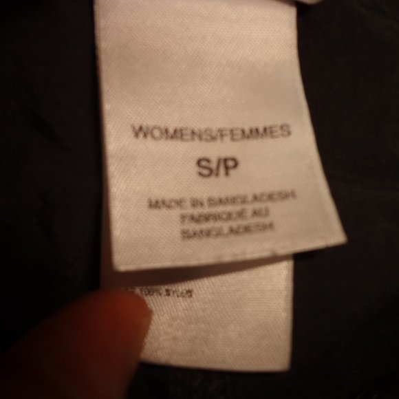 The North Face Sport Capris S/P Charcoal Gusset Crotch Adj. Waist/Hem Cords - Picture 15 of 16